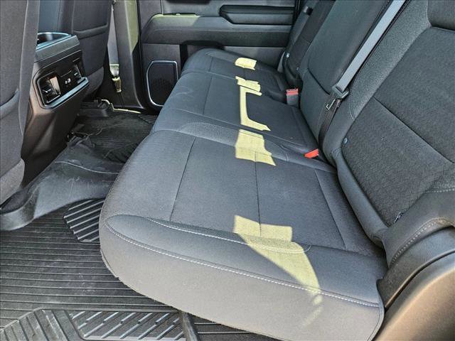 Used 2024 Chevrolet Silverado 1500 LT Trail Boss w/ Convenience Package II image 18