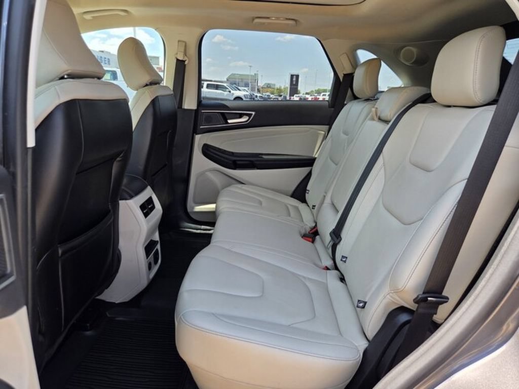 Certified 2022 Ford Edge Titanium AWD/4WD image 13