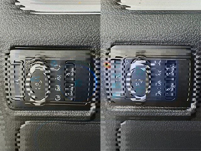 Certified 2023 Ford Explorer XLT w/ Equipment Group 202A image 22