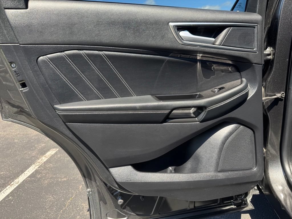 Certified 2020 Ford Edge ST w/ Equipment Group 401A AWD/4WD image 25