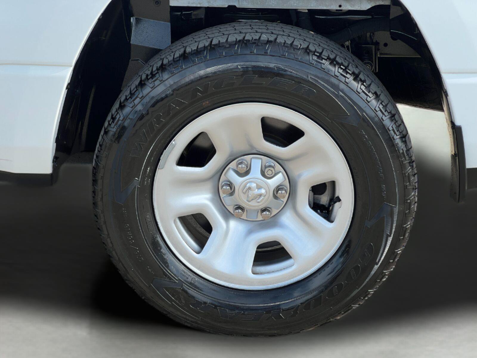 Used 2024 RAM 1500 Tradesman AWD/4WD image 28