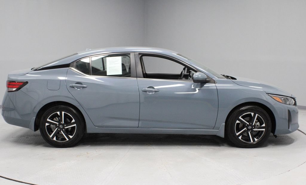 Used 2025 Nissan Sentra SV w/ Trunk Package FWD image 11