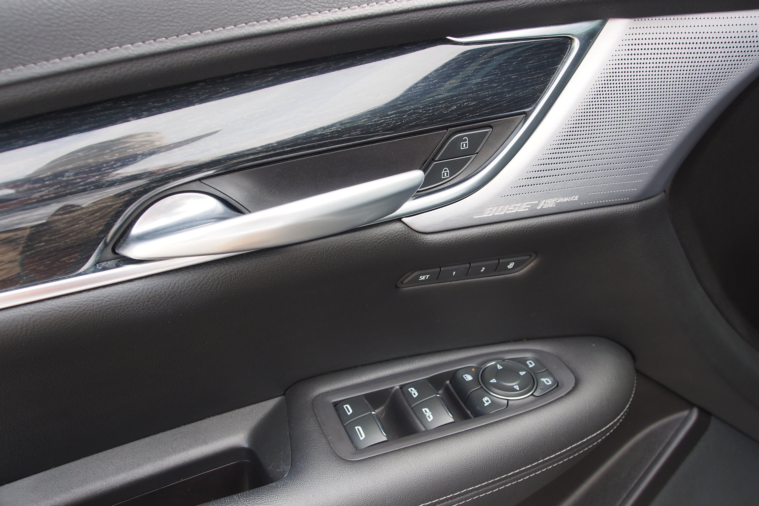 Used 2022 Cadillac XT5 Premium Luxury w/ Technology Package FWD image 22