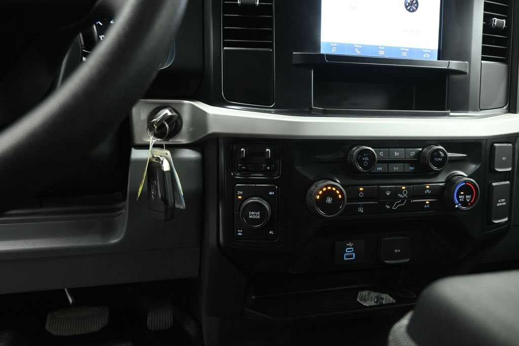 Certified 2024 Ford F250 XL w/ STX Appearance Package AWD/4WD image 15