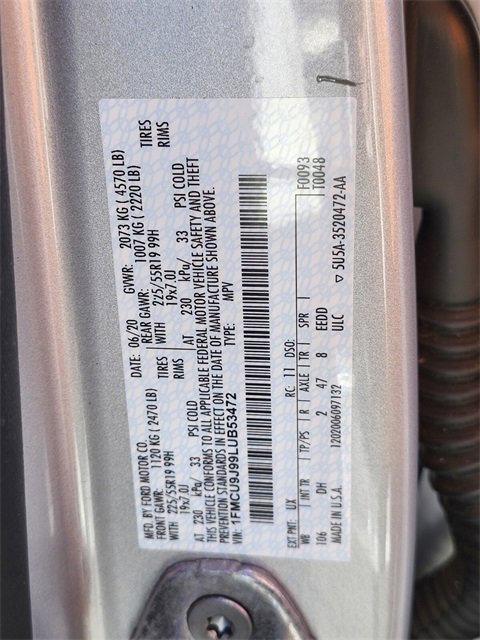 Certified 2020 Ford Escape Titanium image 36