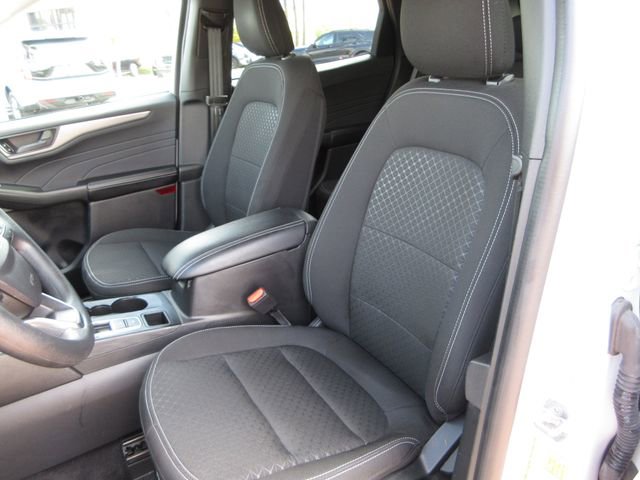 Certified 2025 Ford Escape Active w/ Tech Pack #1 FWD image 11