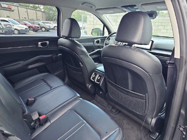 Used 2024 Kia Sorento S AWD/4WD image 12