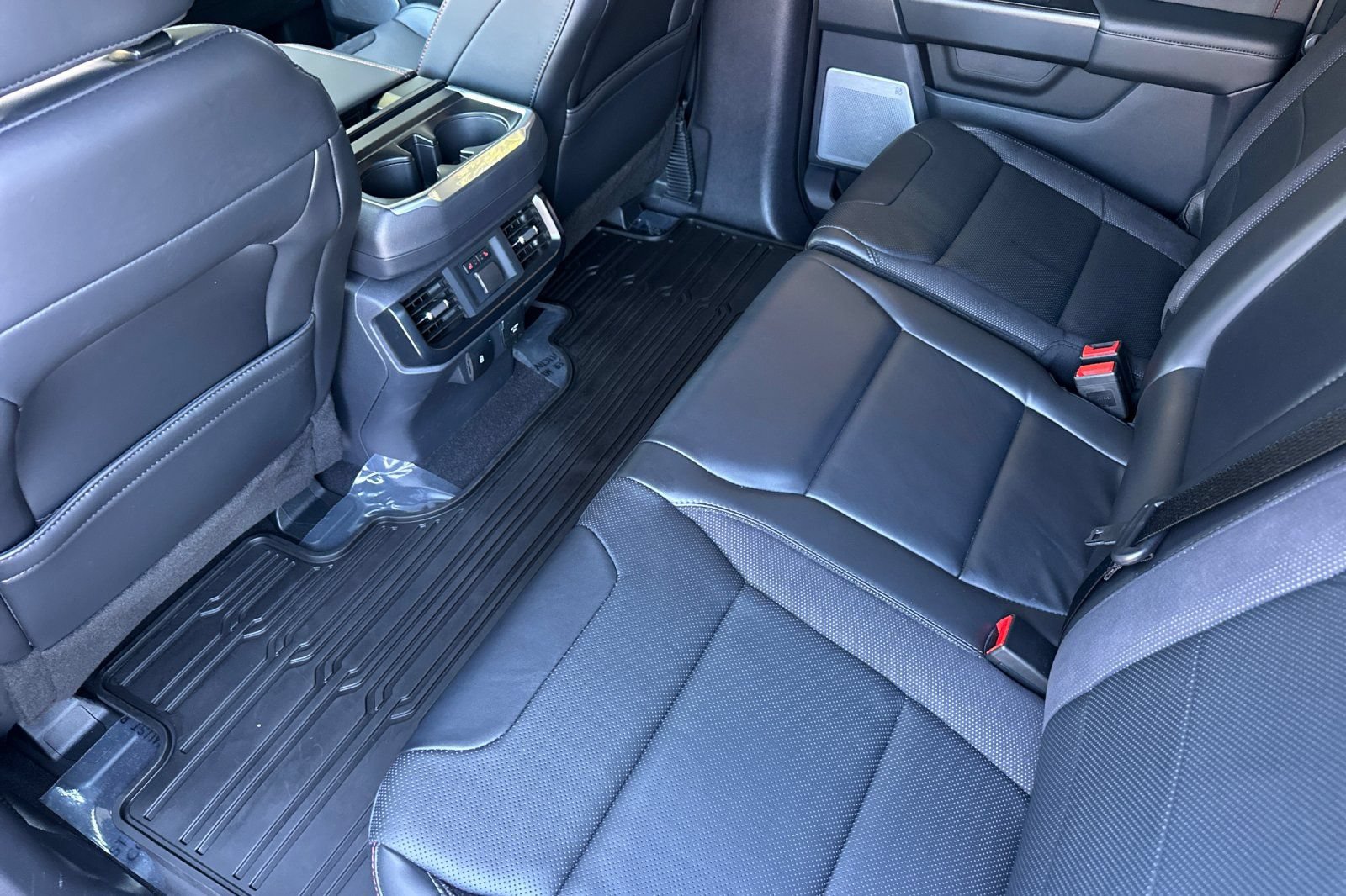 Certified 2024 Ford F150 Raptor AWD/4WD image 14