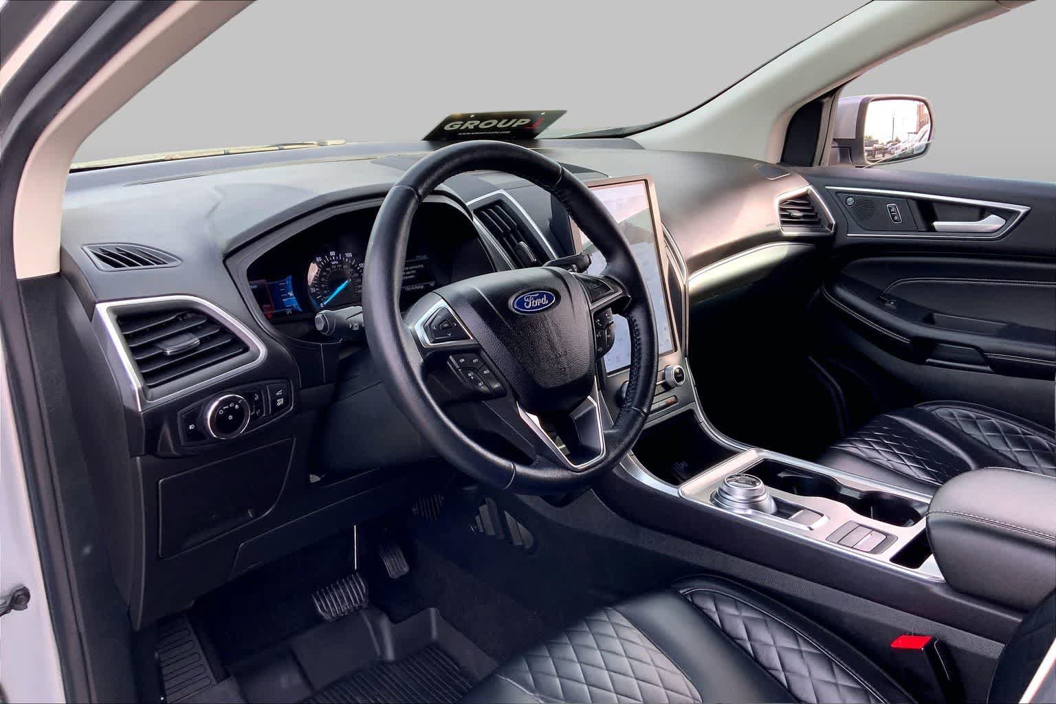 Certified 2023 Ford Edge Titanium AWD/4WD image 16
