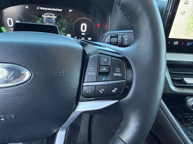 Certified 2025 Ford Explorer Platinum w/ LUX Leather Package image 27