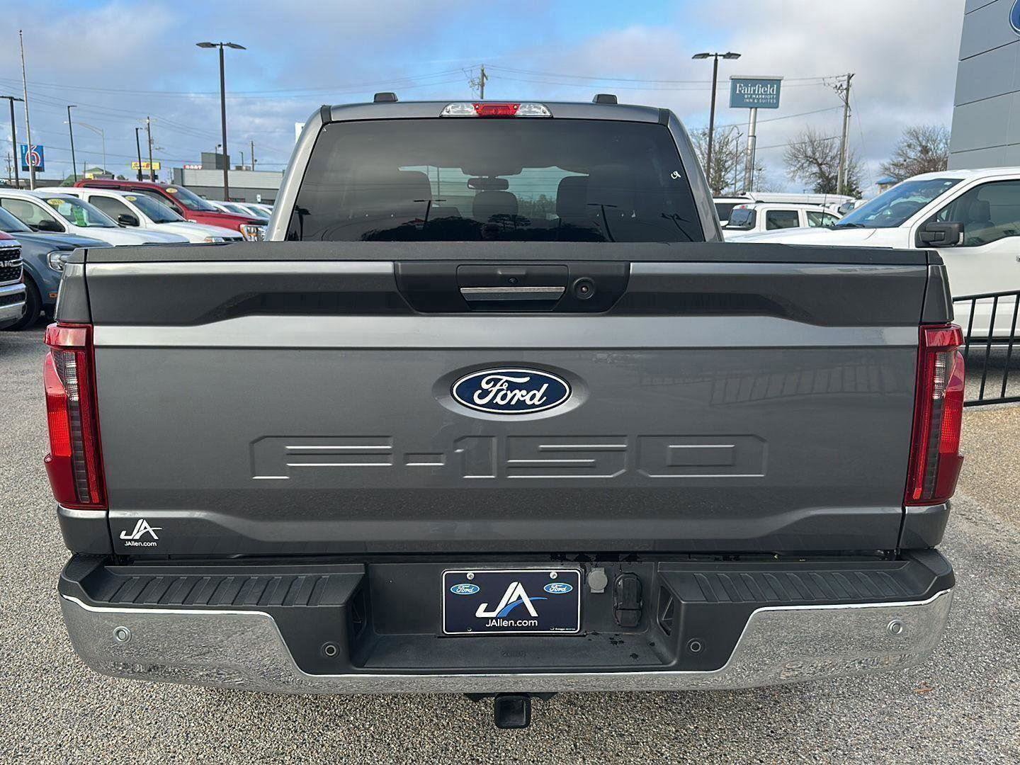 Certified 2024 Ford F150 XLT w/ Mobile Office Package image 60