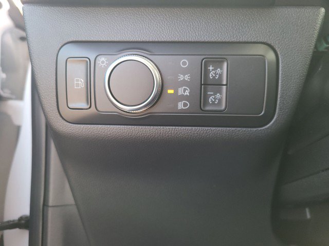 Certified 2021 Ford Escape SE image 17