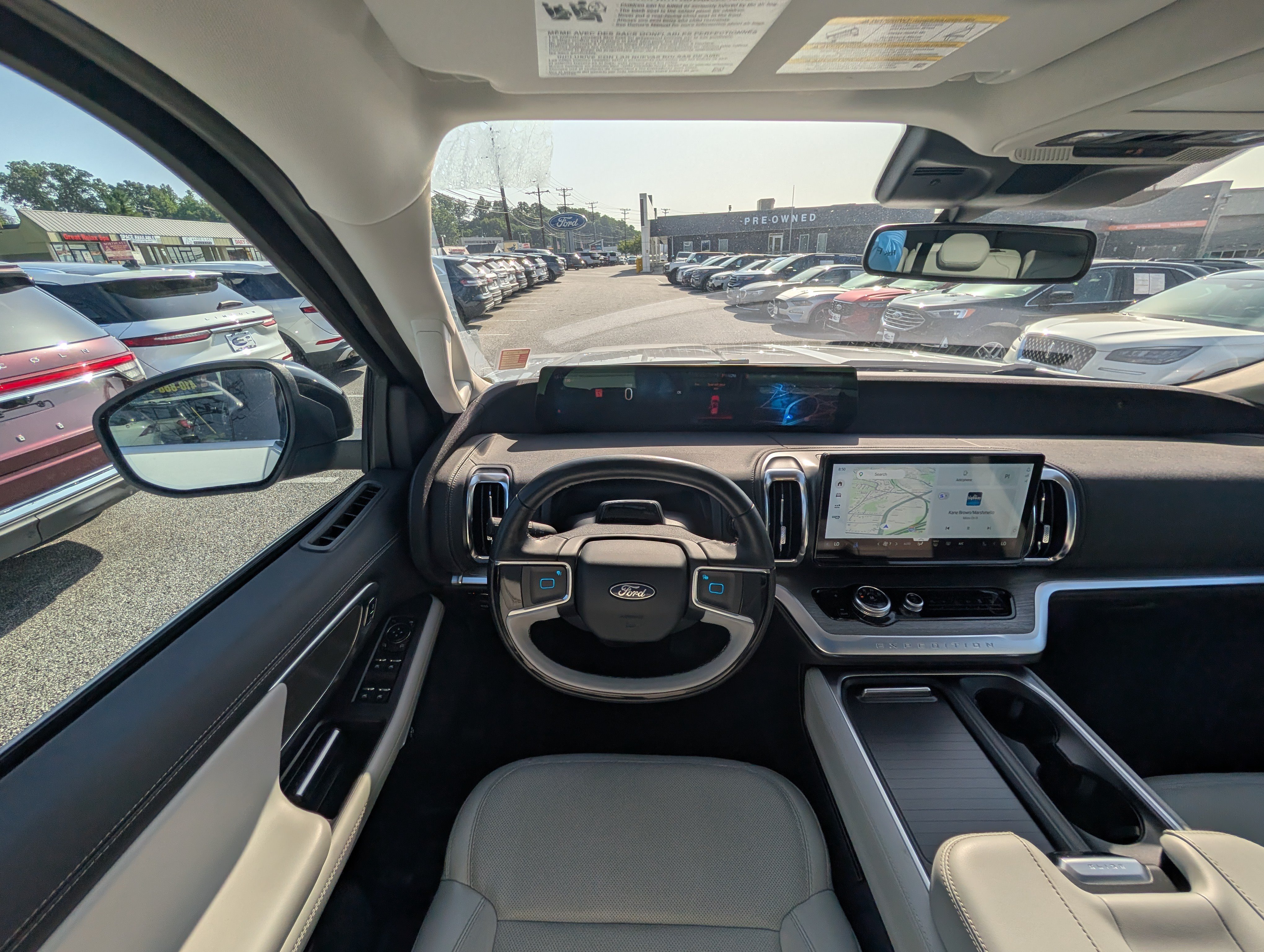 Certified 2025 Ford Expedition Max Platinum AWD/4WD image 24