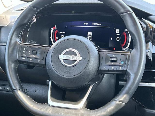 Used 2024 Nissan Pathfinder Platinum w/ Cargo Package FWD image 14