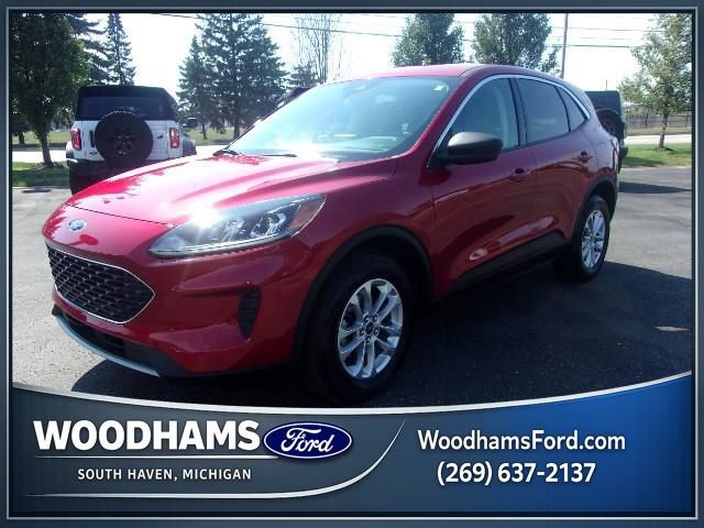 Certified 2022 Ford Escape SE w/ Convenience Package AWD/4WD image 1