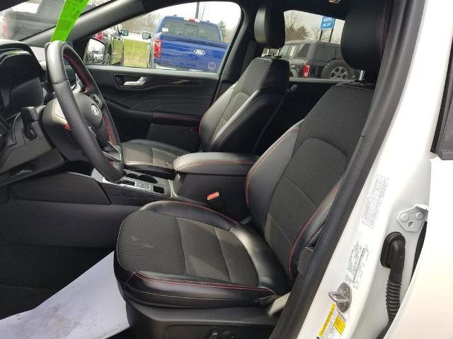 Certified 2024 Ford Escape ST-Line Elite image 12