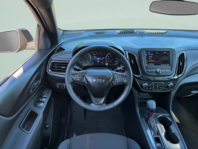 Used 2024 Chevrolet Equinox RS AWD/4WD image 7