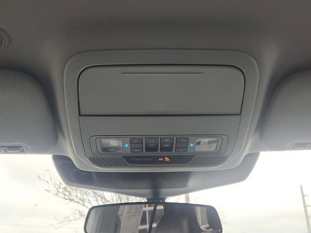 Certified 2023 Ford Explorer XLT w/ Equipment Group 202A image 19