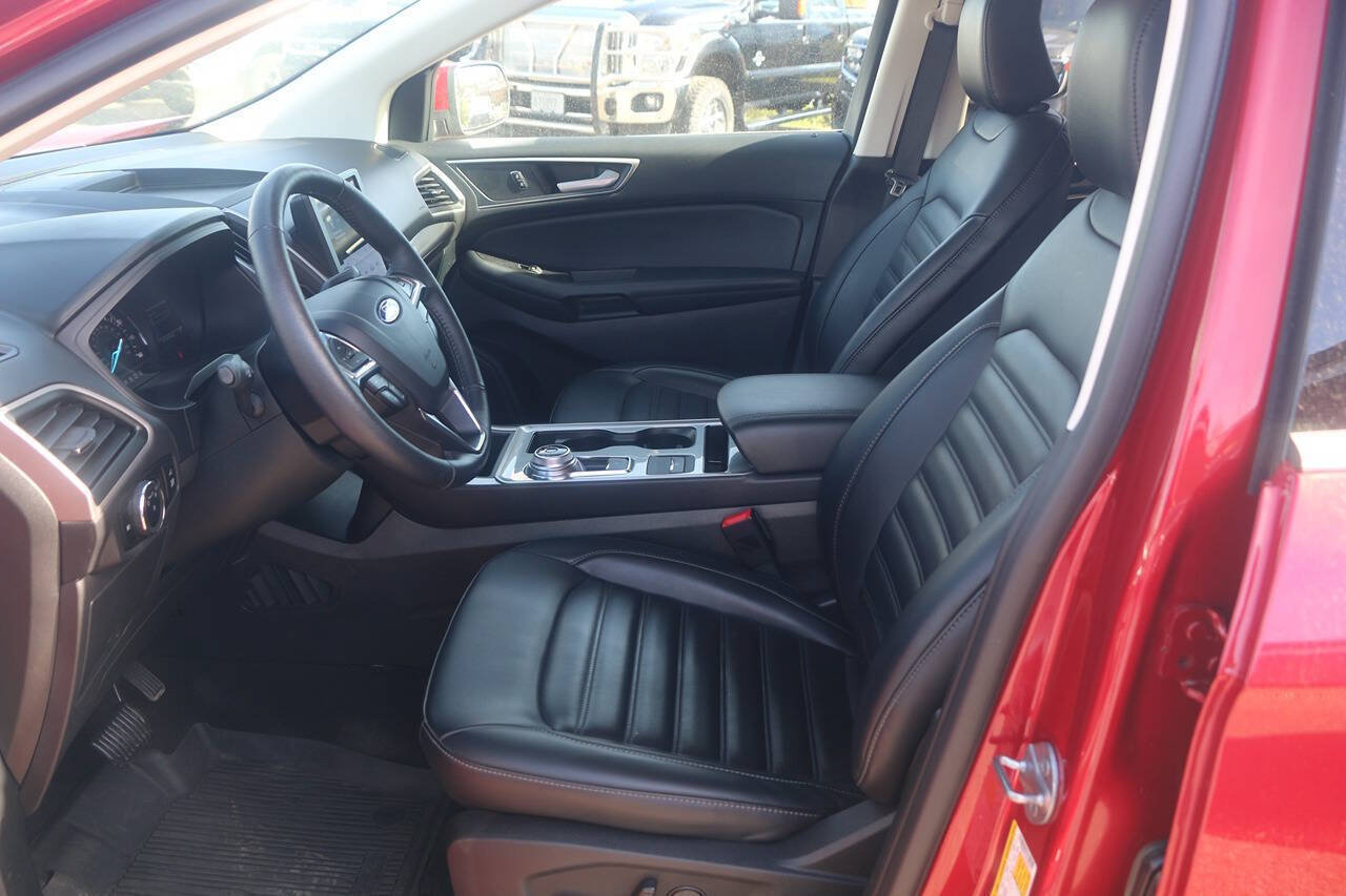 Certified 2024 Ford Edge SEL w/ Convenience Package AWD/4WD image 30