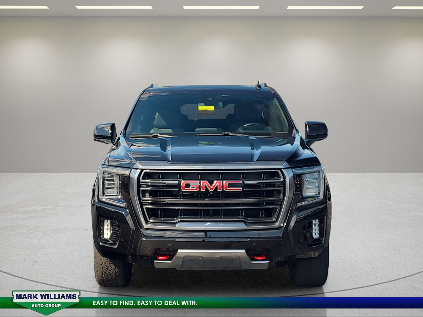 Used 2021 GMC Yukon XL AT4 w/ AT4 Premium Plus Package AWD/4WD image 9