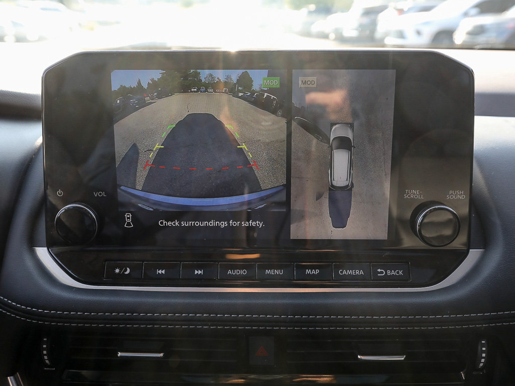 Used 2021 Nissan Rogue Platinum AWD/4WD image 18