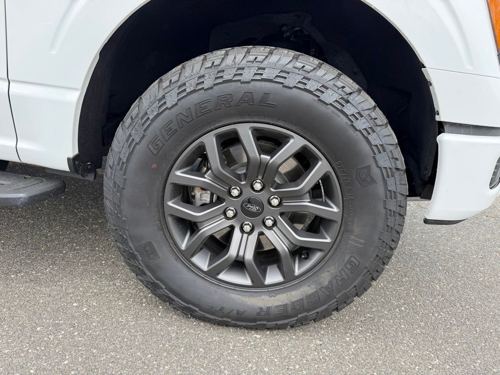 Certified 2025 Ford F150 Tremor AWD/4WD image 7