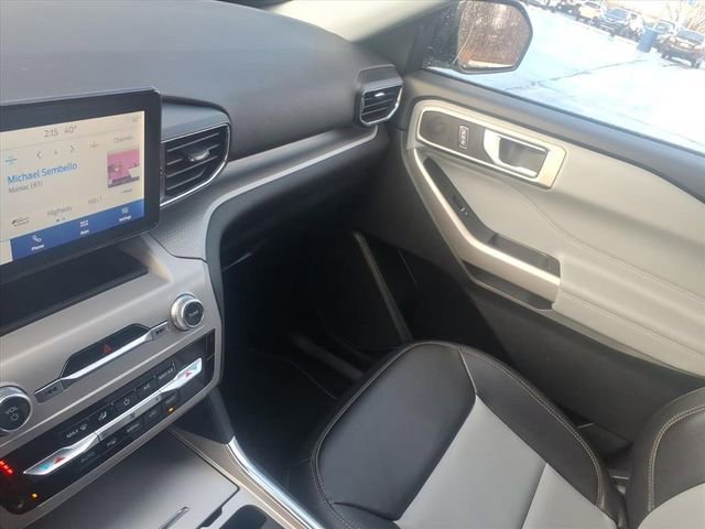 Certified 2023 Ford Explorer XLT w/ Equipment Group 202A image 21