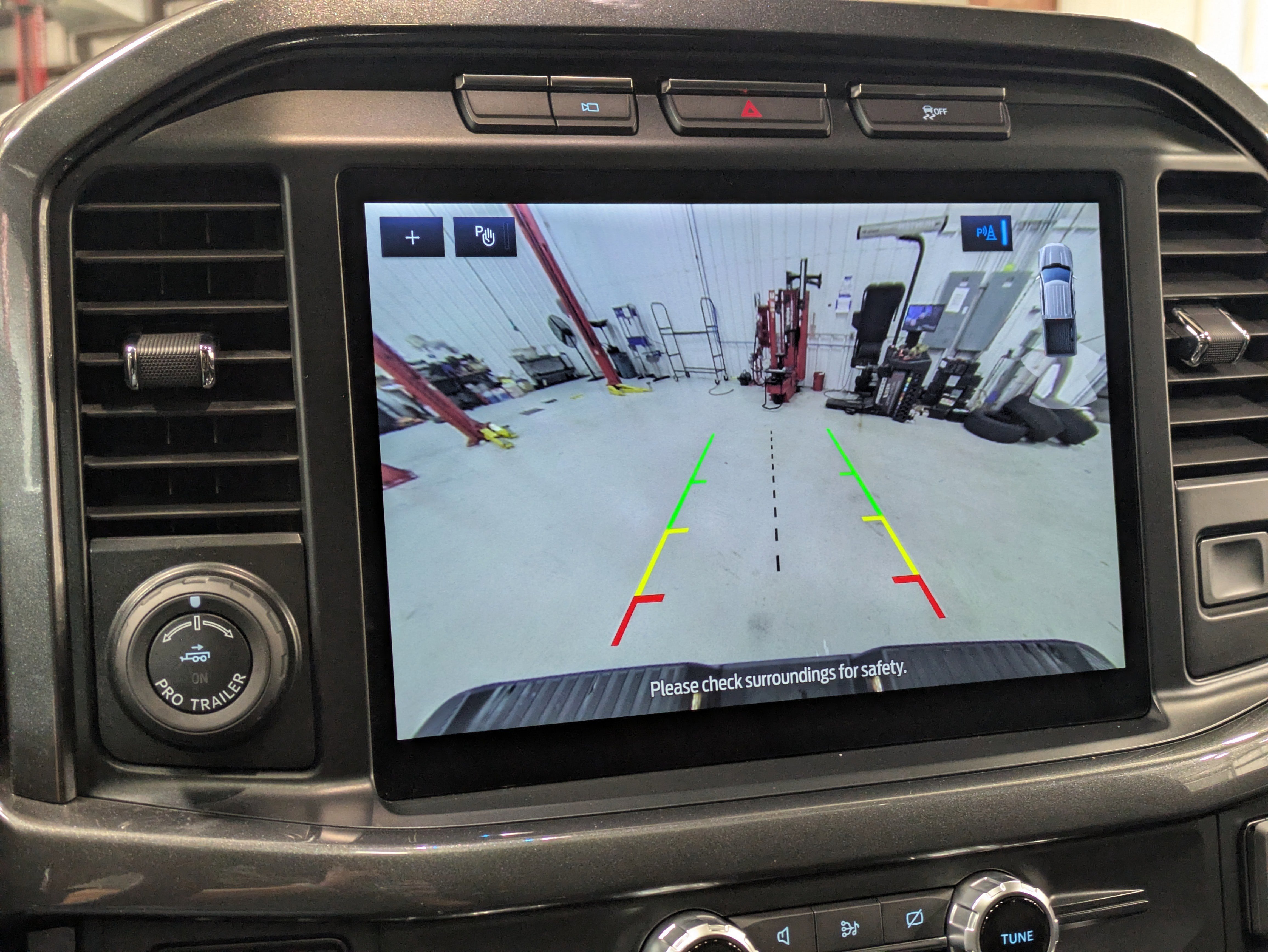 Certified 2022 Ford F150 XLT w/ Equipment Group 302A High image 34