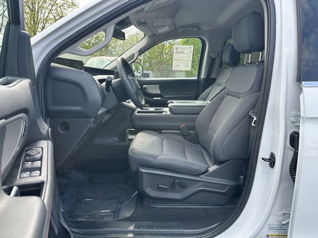 Certified 2025 Ford Expedition Active AWD/4WD image 20