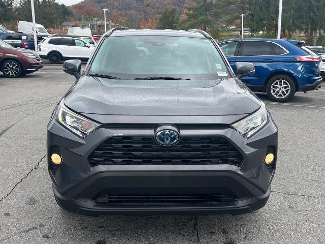 Used 2020 Toyota RAV4 XLE image 5