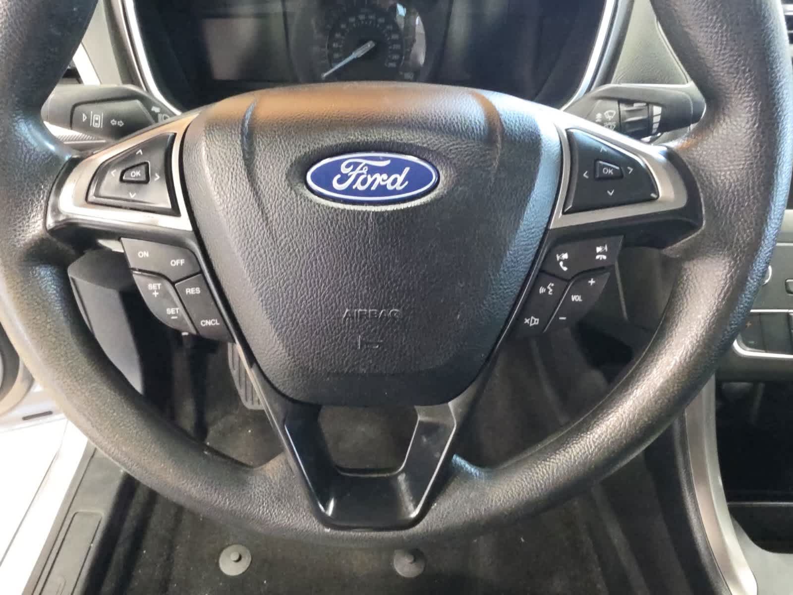 Certified 2020 Ford Fusion SE FWD image 22