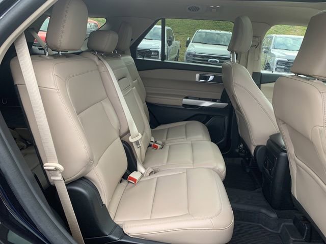 Certified 2023 Ford Explorer XLT w/ Equipment Group 202A AWD/4WD image 12