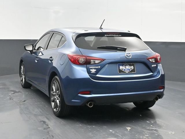 Used 2018 MAZDA MAZDA3 Touring image 5