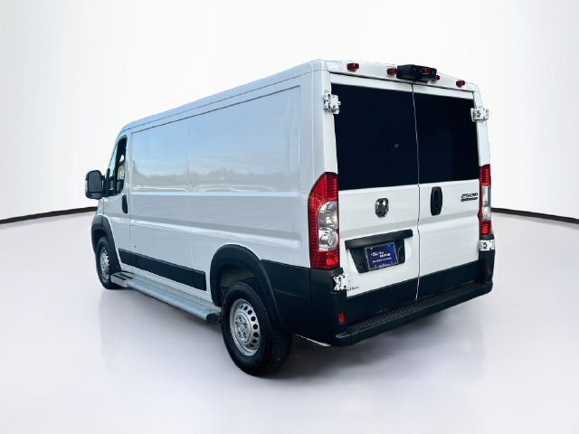 Used 2025 RAM ProMaster 2500 w/ U-Haul Equipment Group FWD image 7