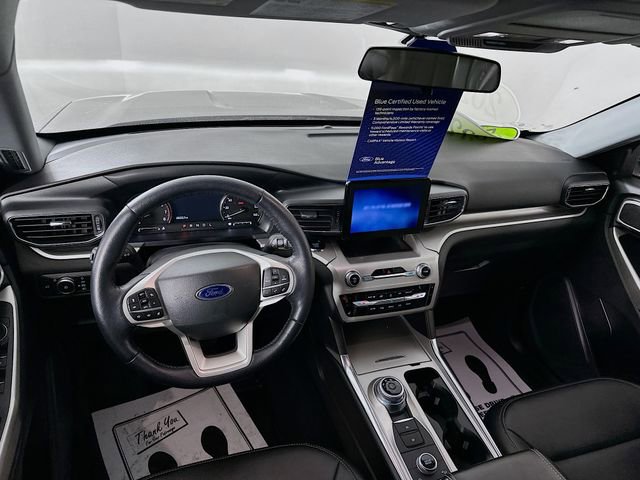 Certified 2022 Ford Explorer XLT w/ Equipment Group 202A image 29