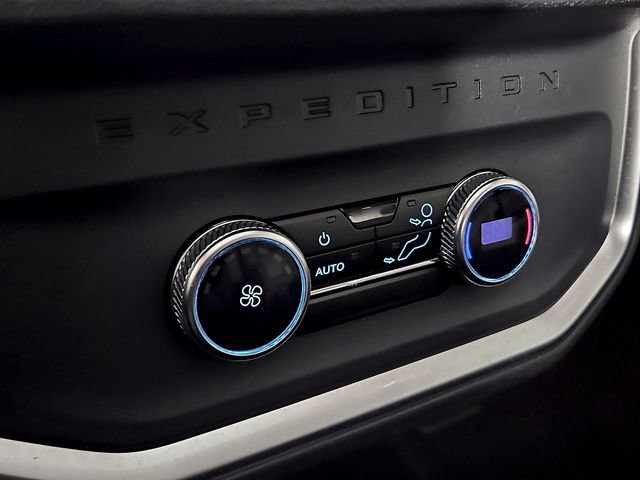 Certified 2025 Ford Expedition Active image 13