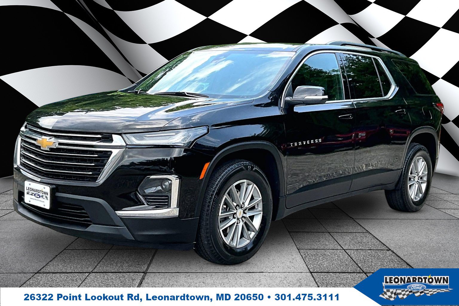 Used 2023 Chevrolet Traverse LT