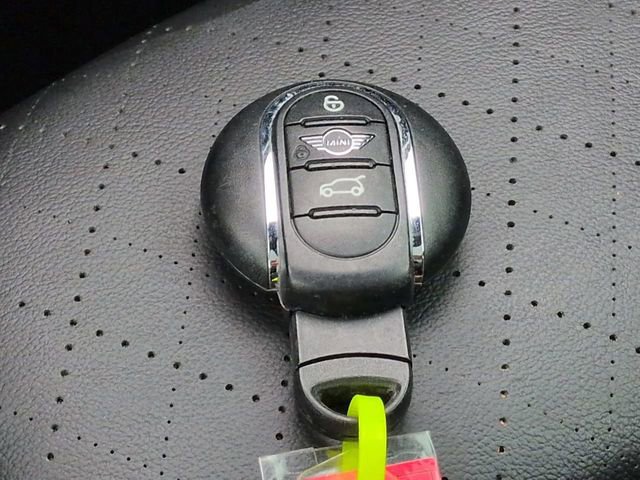 Used 2022 MINI Cooper Countryman S w/ Boardwalk Edition image 33