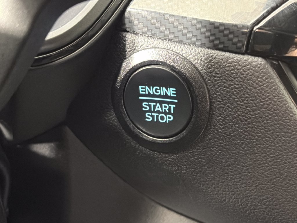 Certified 2024 Ford Escape ST-Line AWD/4WD image 23