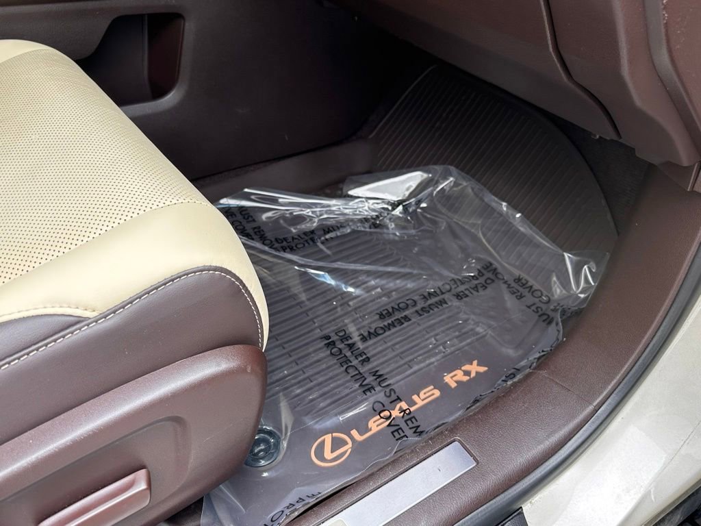 Used 2018 Lexus RX 350 FWD w/ Premium Package image 18