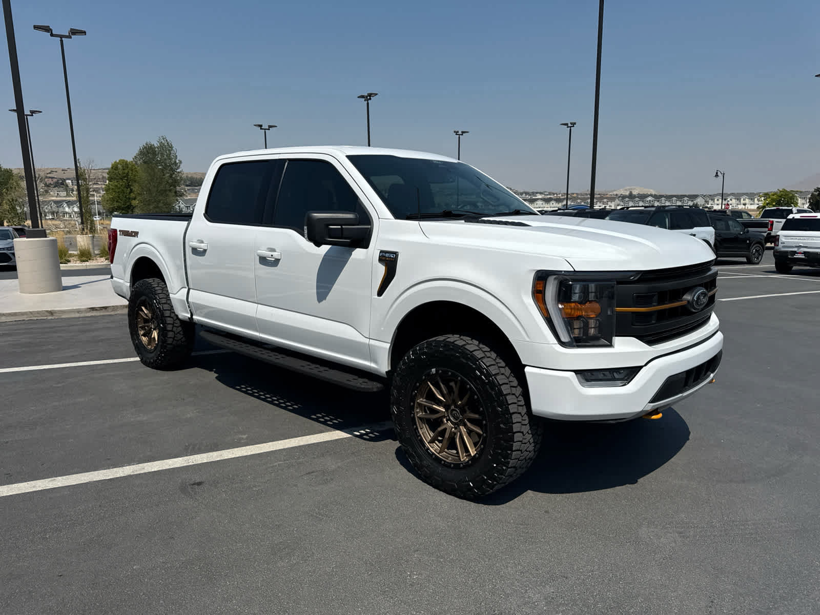 Certified 2022 Ford F150 Tremor w/ Equipment Group 401A Mid AWD/4WD image 4