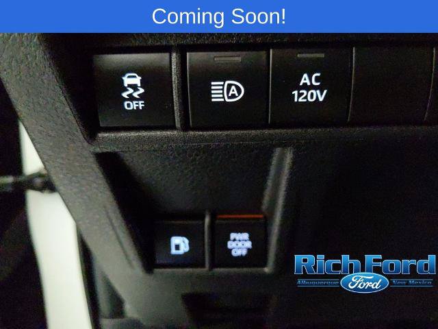 Used 2025 Toyota Sienna Limited AWD/4WD image 13