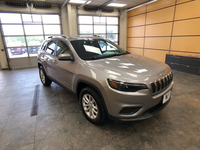 Used 2020 Jeep Cherokee Latitude w/ Cold Weather Group