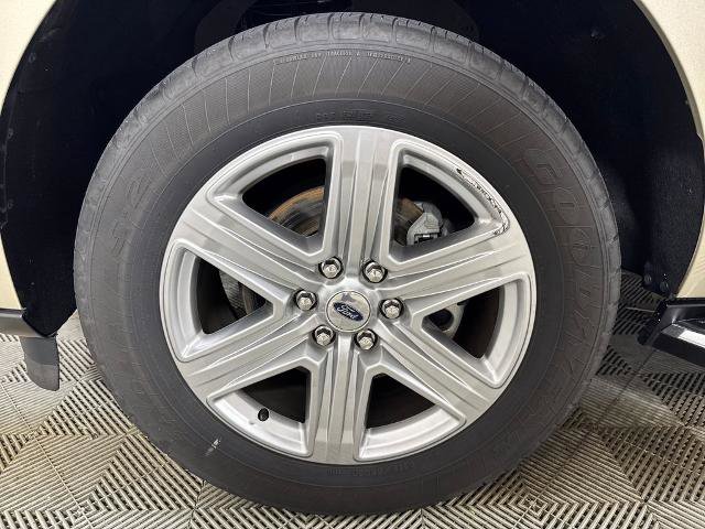 Certified 2018 Ford Expedition Max XLT w/ Equipment Group 202A RWD image 13