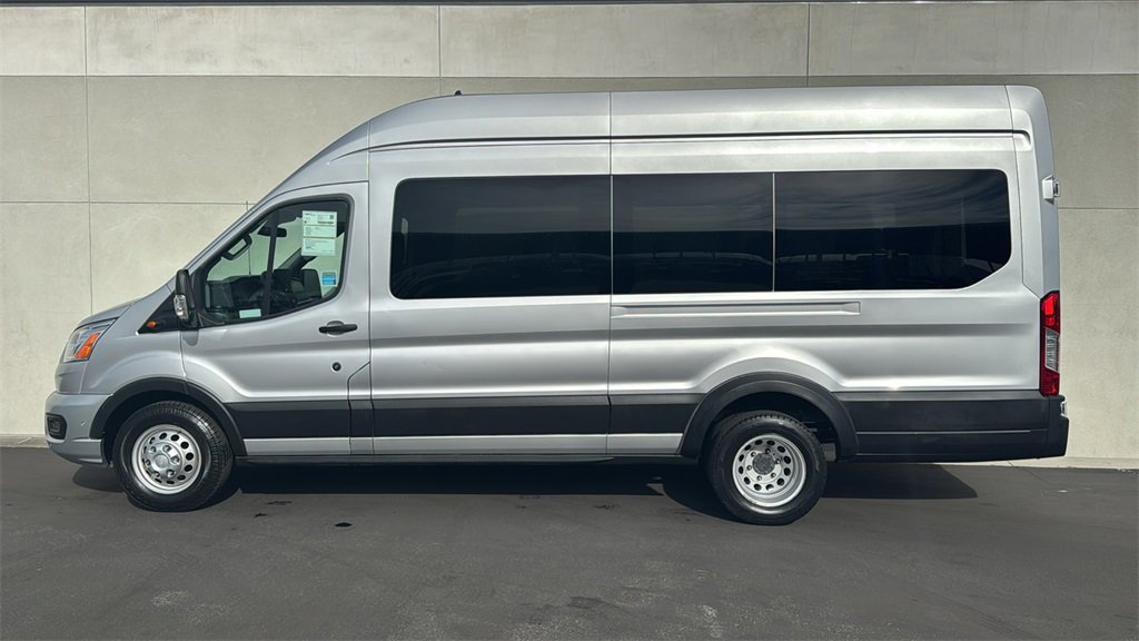 Certified 2022 Ford Transit 350 XLT image 5