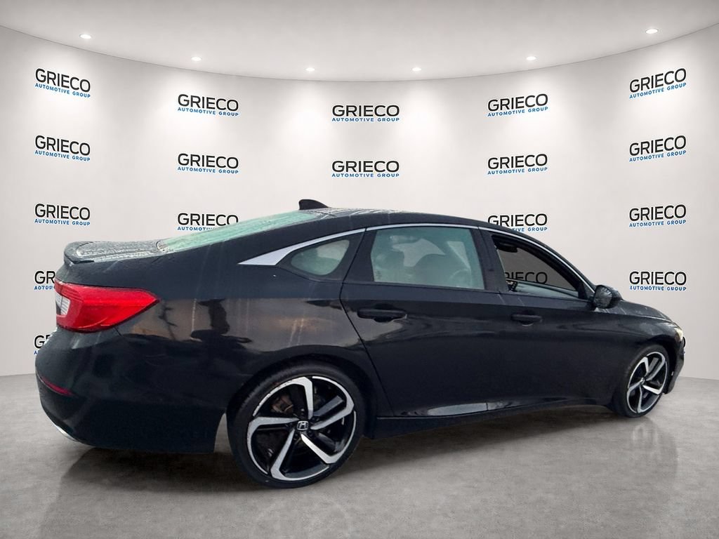 Used 2018 Honda Accord Sport image 7