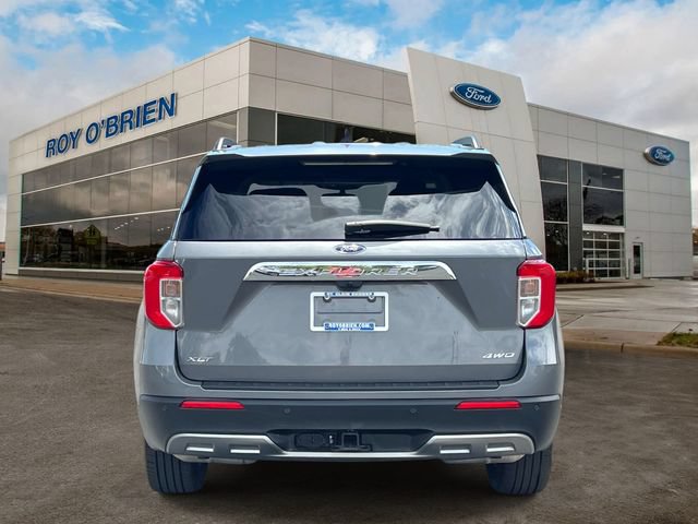 Certified 2024 Ford Explorer XLT w/ Equipment Group 202A AWD/4WD image 4