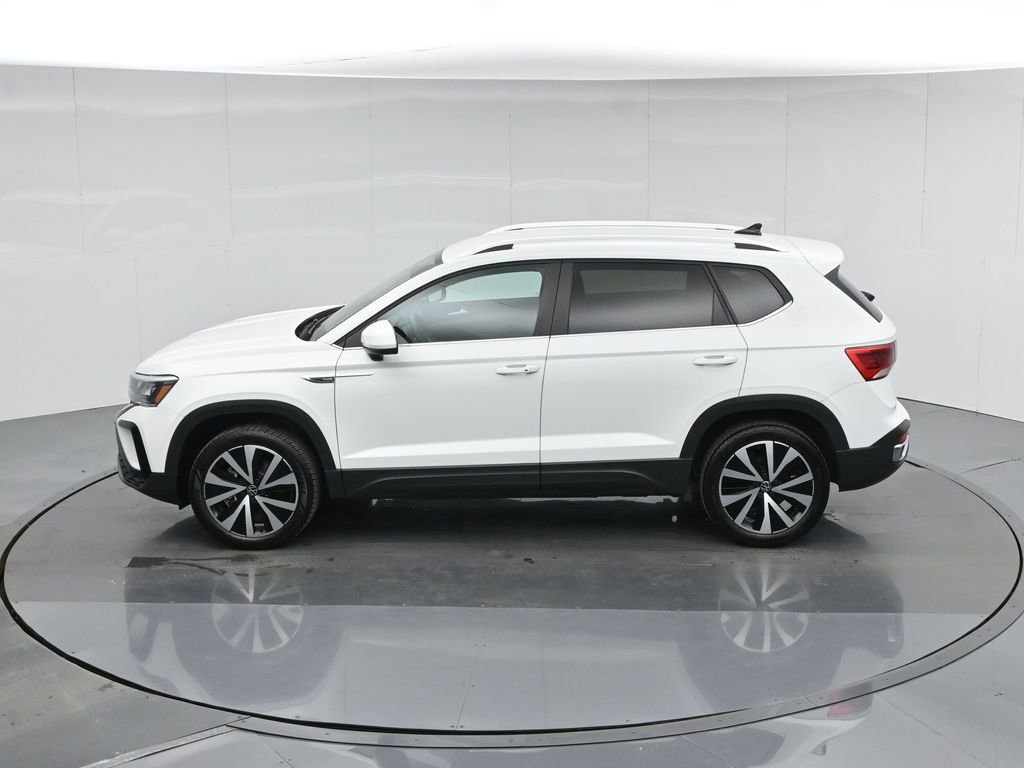 Used 2022 Volkswagen Taos SE image 25