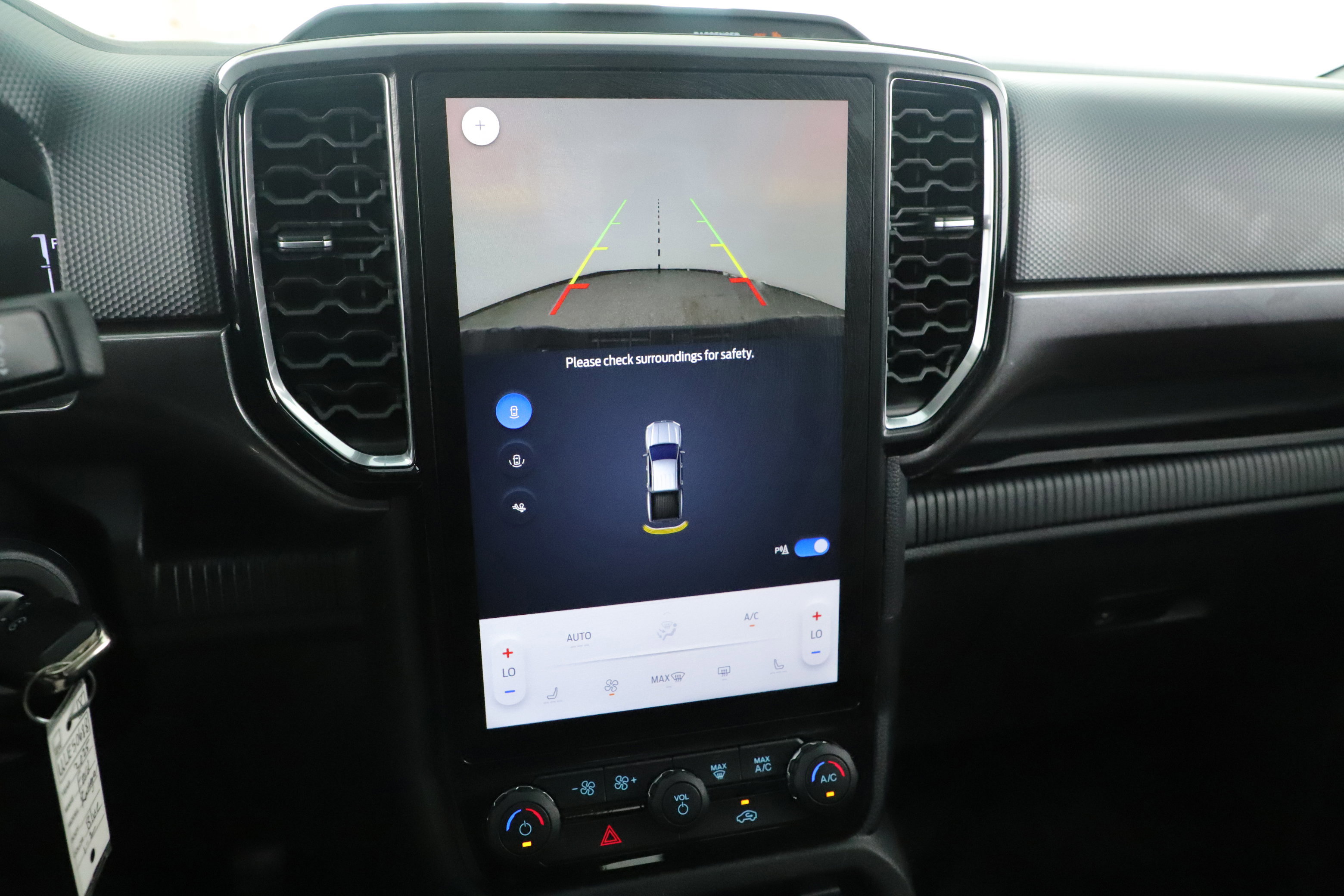 Certified 2025 Ford Ranger XLT w/ Equipment Group 301A High image 19