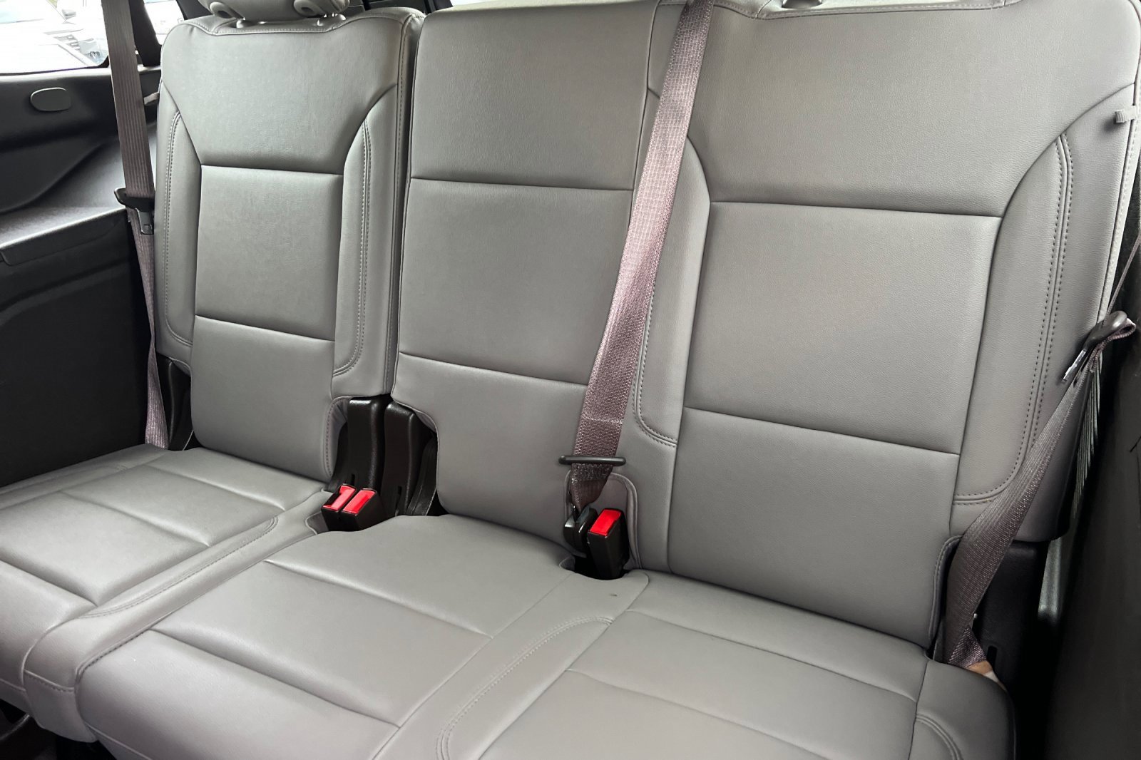 Used 2022 Chevrolet Tahoe Z71 image 16